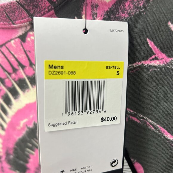 Nike Kyrie Pink & Black Flytrap Print T-Shirt DZ2691-068 Men’s Small or LT - Picture 6 of 6